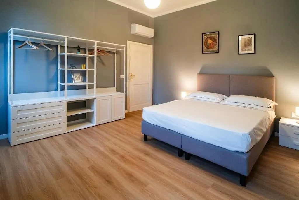 Apartment Intero Appartamento Luje Venezia Mestre Italy